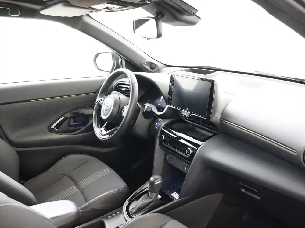 Toyota Yaris Cross 1.5 Hybrid Adventure uit 2021, foto 6