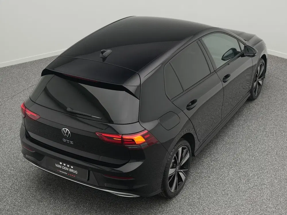 Volkswagen Golf 1.4 eHybrid GTE 245 pk uit 2022, foto 14