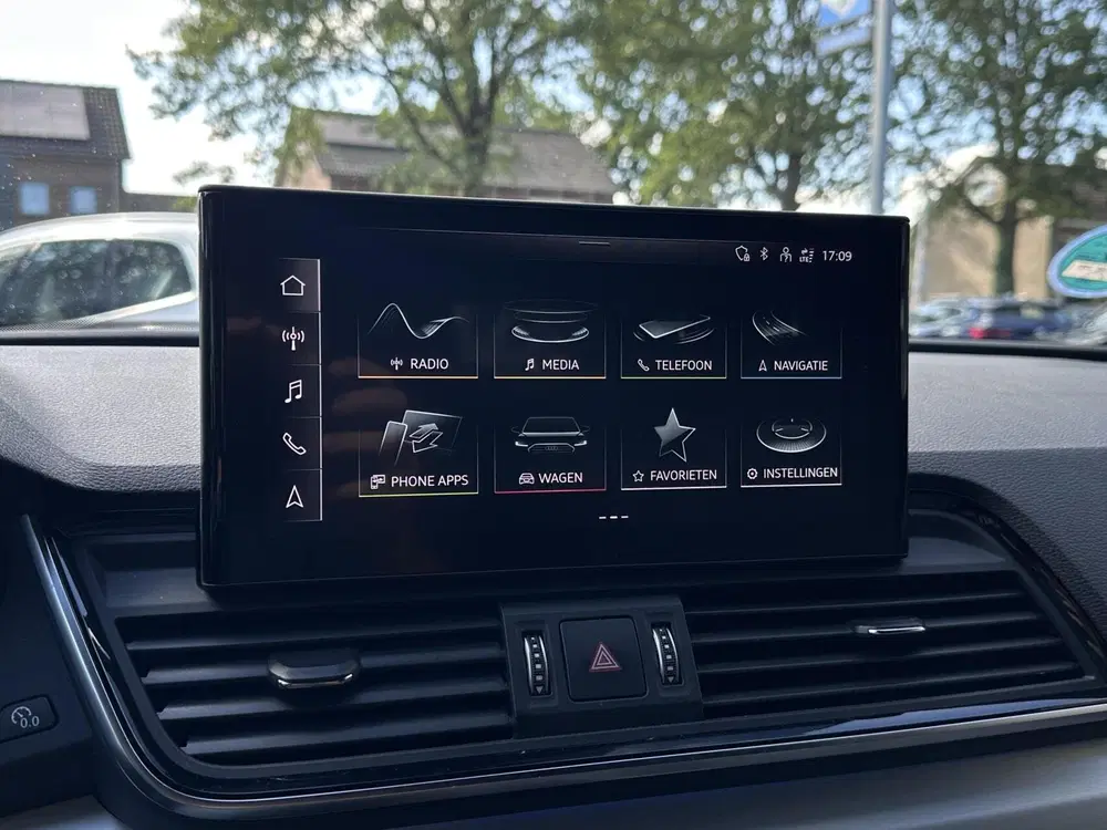 Audi Q5 55 TFSI e S-Line Led uit 2022, foto 13