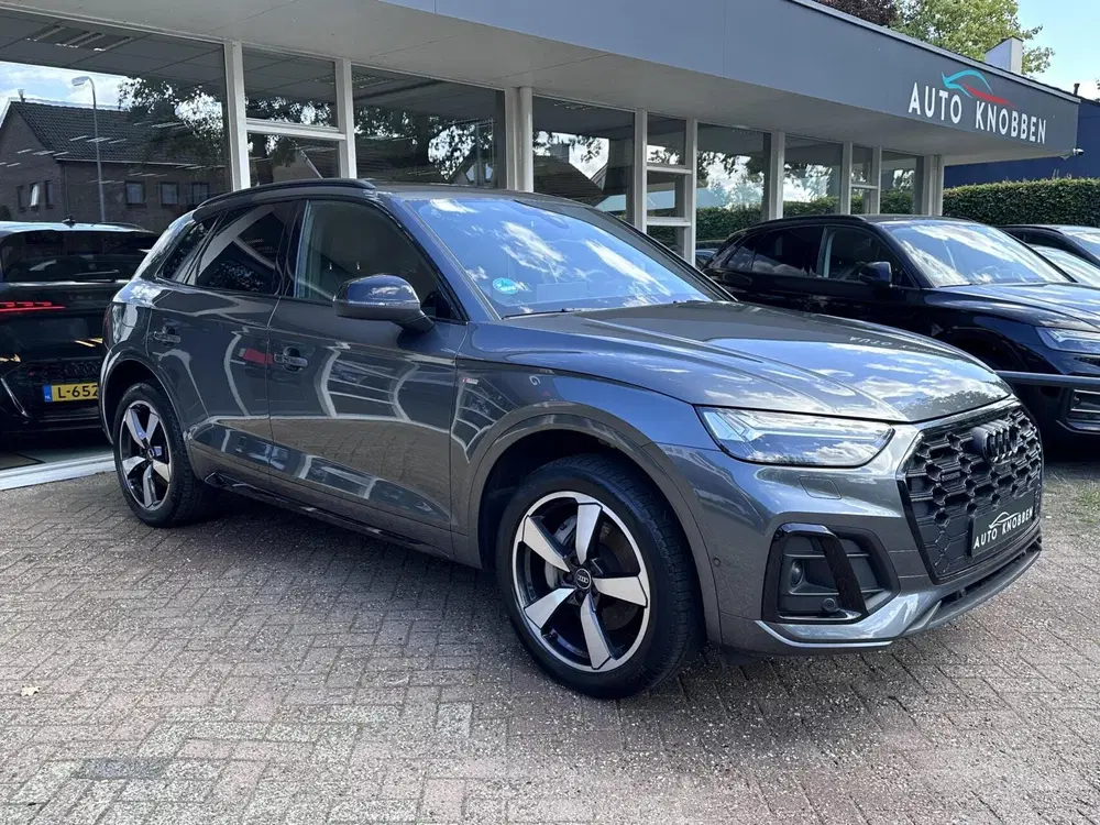 Audi Q5 55 TFSI e S-Line Led uit 2022, foto 7
