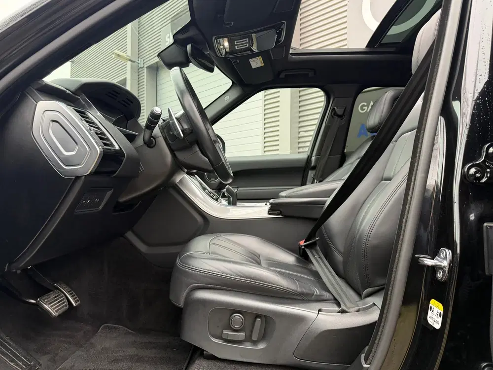 Land Rover Range Rover Sport P400e HSE Dynamic Stealth 404PK uit 2021, foto 12
