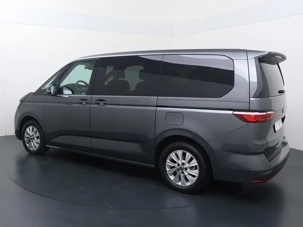 Volkswagen Multivan Bedrijfswagens Multivan 1.5 eHybrid L2 Eco uit 2025, foto 4