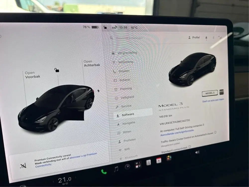 Tesla Model 3 uit 2021, foto 5