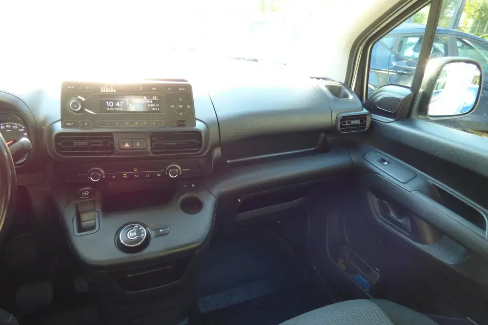 Opel Combo 1.5D L2H1 Edition uit 2019, foto 14