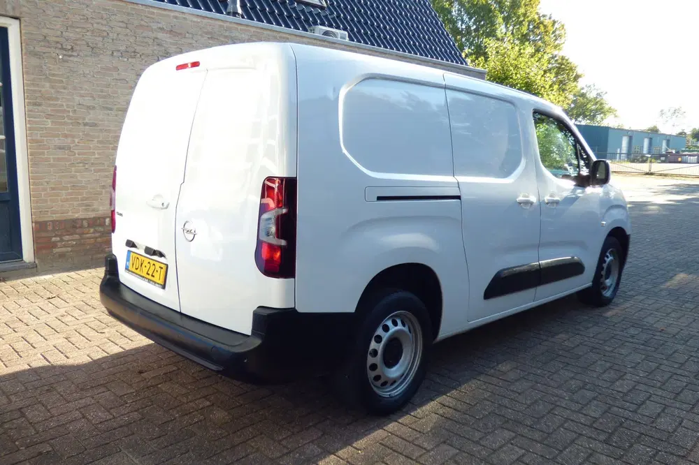 Opel Combo 1.5D L2H1 Edition uit 2019, foto 3