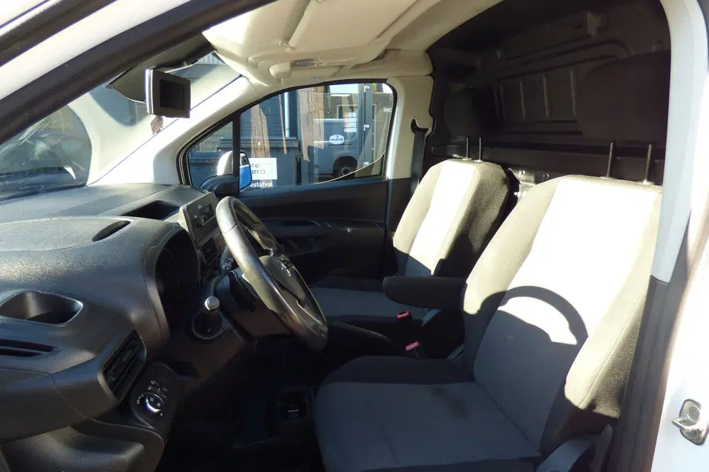 Opel Combo 1.5D L2H1 Edition uit 2019, foto 8