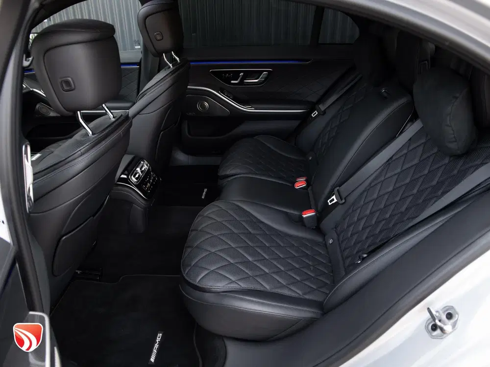 Mercedes-Benz S-Klasse Mercedes S-klasse 580e Lang AMG Line uit 2024, foto 4