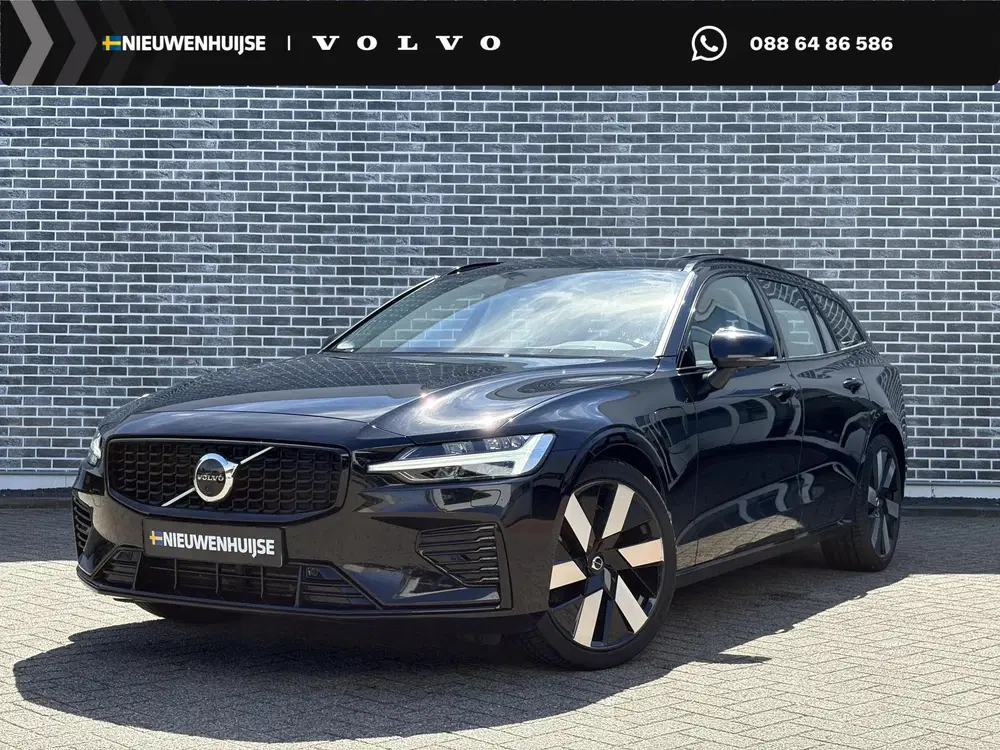 Volvo V60 2.0 T6 Plug-in Hybrid AWD Ultimate Dark uit 2022