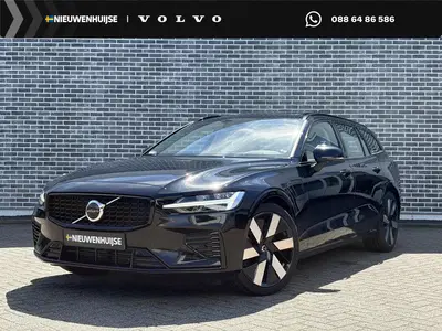 Volvo V60 2.0 T6 Plug-in Hybrid AWD Ultimate Dark uit 2022