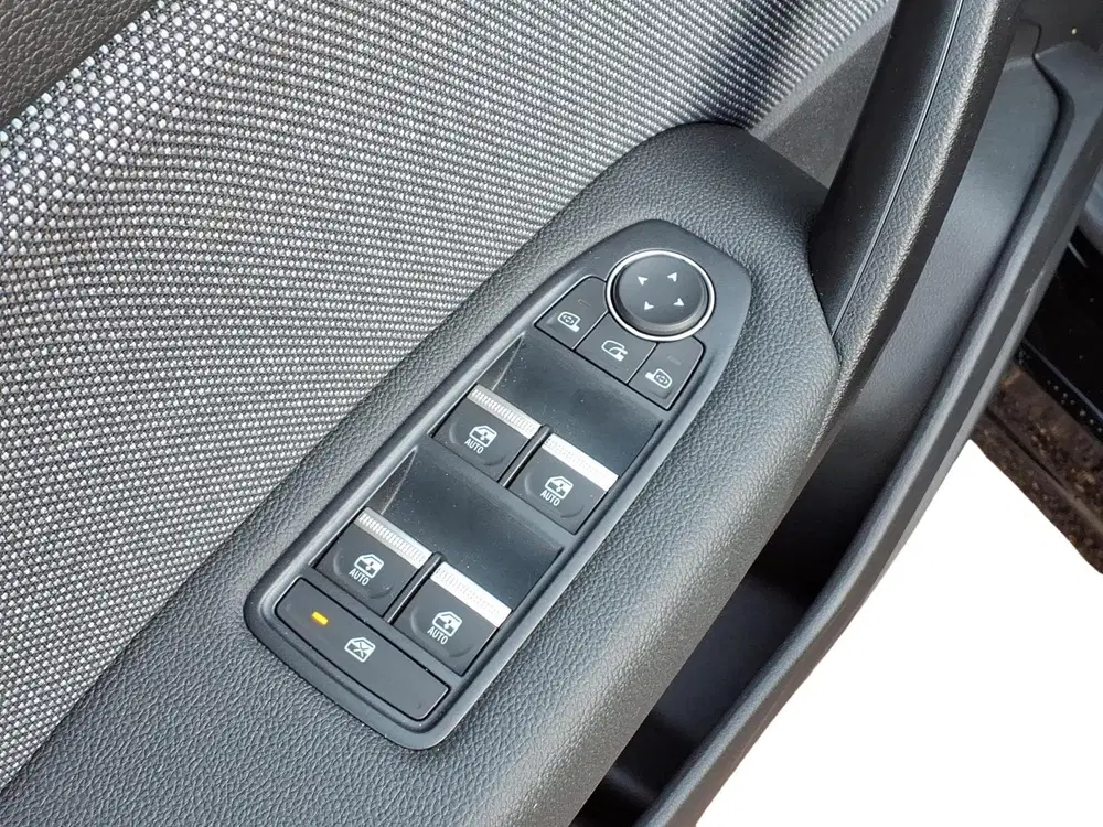 Mitsubishi Grandis 1.8 HEV First Edition uit 2026, foto 15
