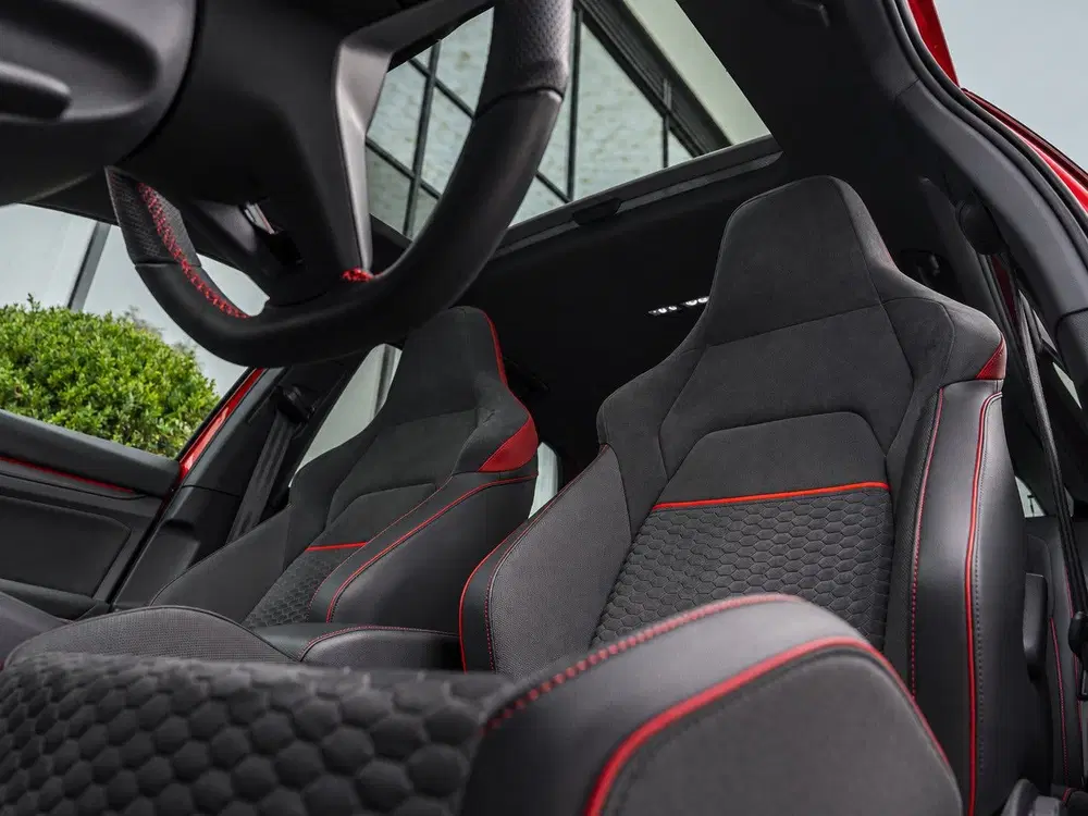 Volkswagen Golf 2.0 TSI GTI Clubsport uit 2022, foto 12