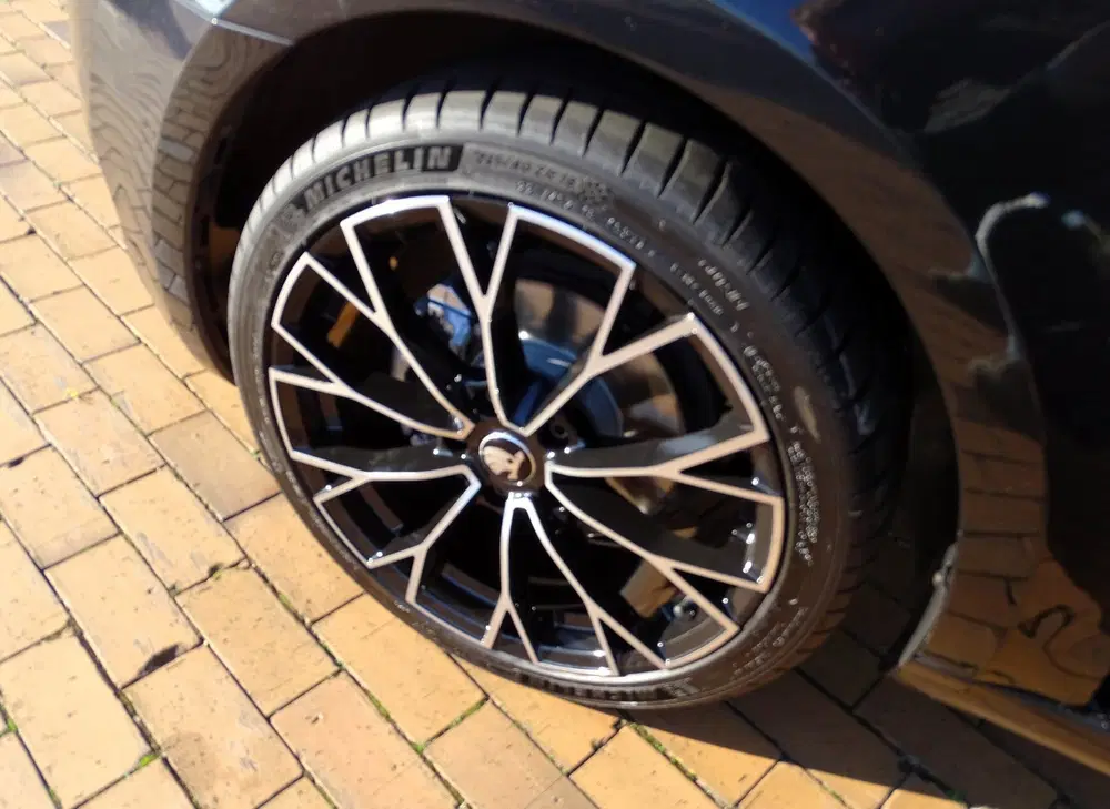 Skoda Octavia 1.5 TSI 150pk DSG Carplay 18 inch Led uit 2020, foto 14