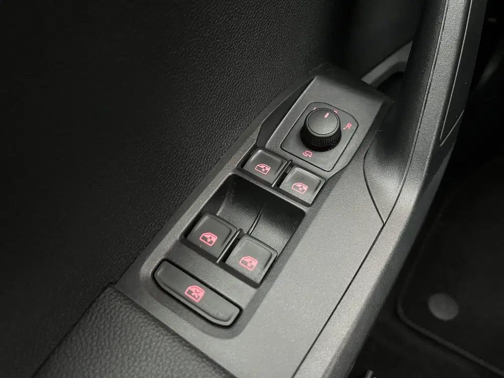 SEAT Arona 1.0 TSI Style Business Intense uit 2023, foto 10