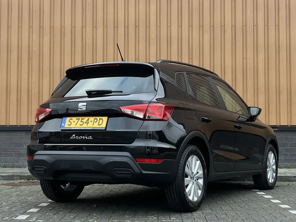 SEAT Arona 1.0 TSI Style Business Intense uit 2023, foto 5