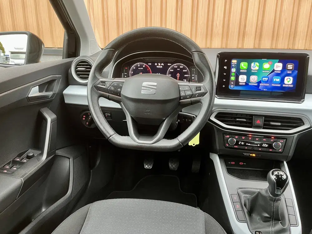 SEAT Arona 1.0 TSI Style Business Intense uit 2023, foto 9