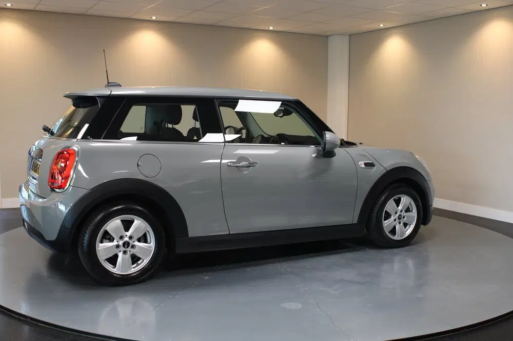 Mini Cooper 1.5 Cooper Salt *Dealer OH* Carplay uit 2019, foto 6
