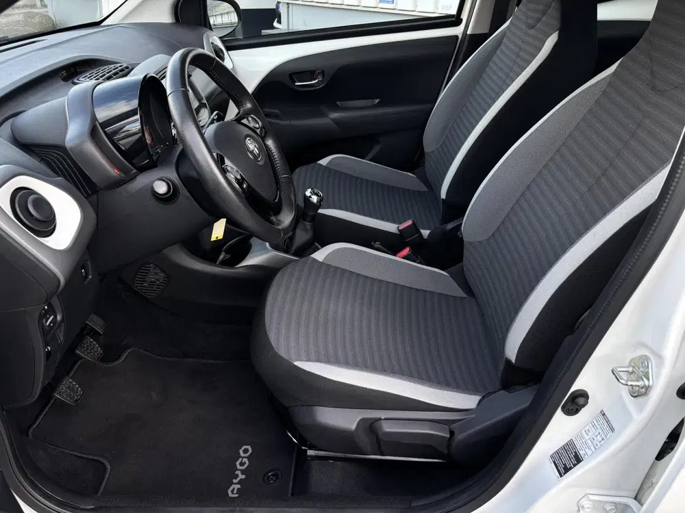 Toyota Aygo 1.0 VVT-i x-cite uit 2019, foto 6