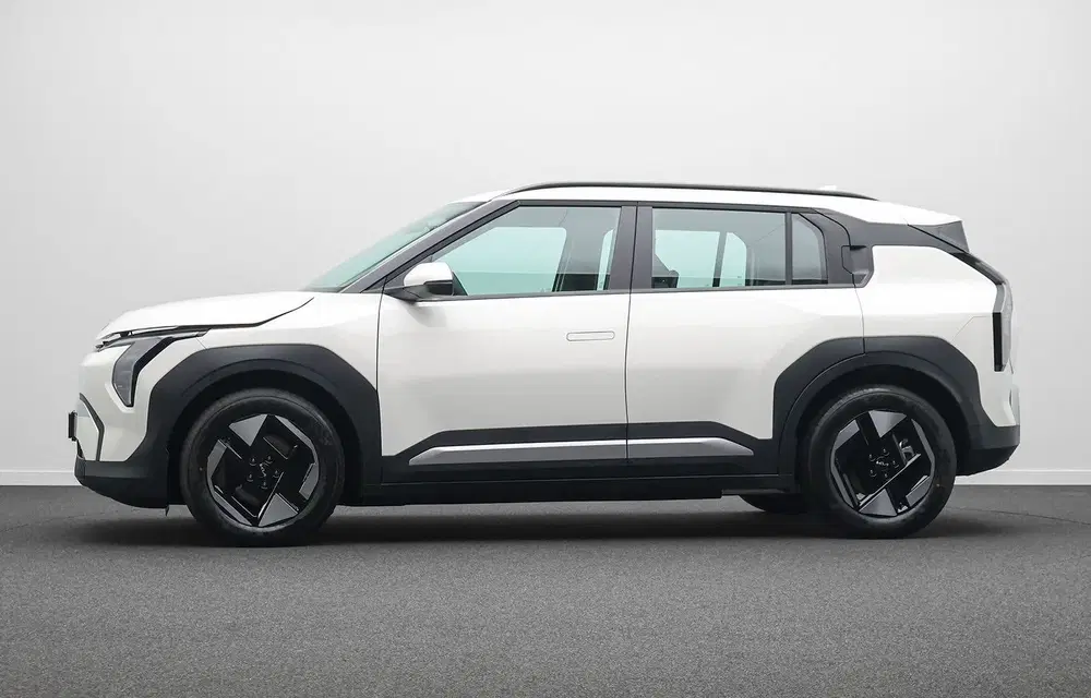 Kia EV3 Air 81.4 kWh Navigatie uit 2026, foto 3