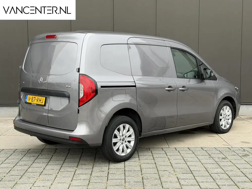 Mercedes-Benz Citan Mercedes Citan 113 Benzine Automaat Carpla uit 2023, foto 2