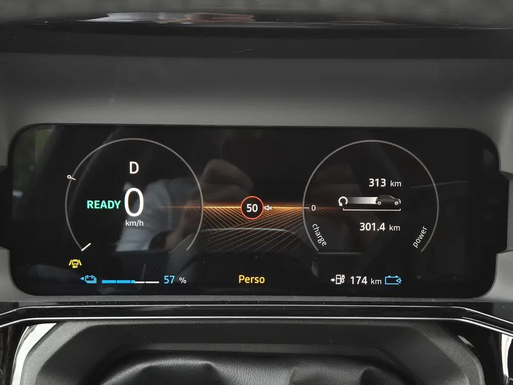 Nissan Micra Evolve 52 kWh uit 2026, foto 4