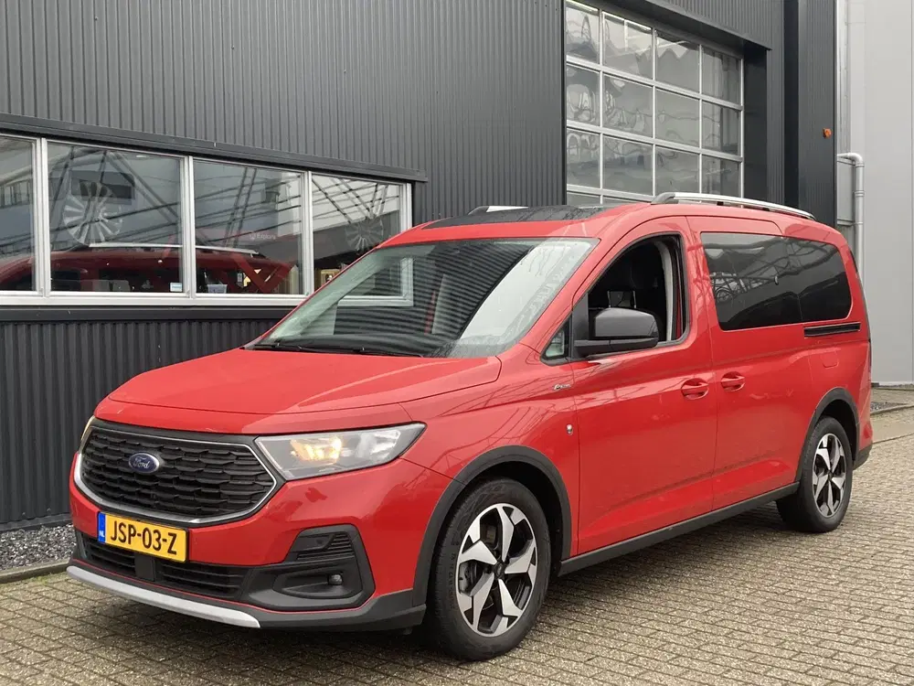 Ford Tourneo Connect Grand 7-persoons 1.5 Ecoboost 115 uit 2023, foto 3