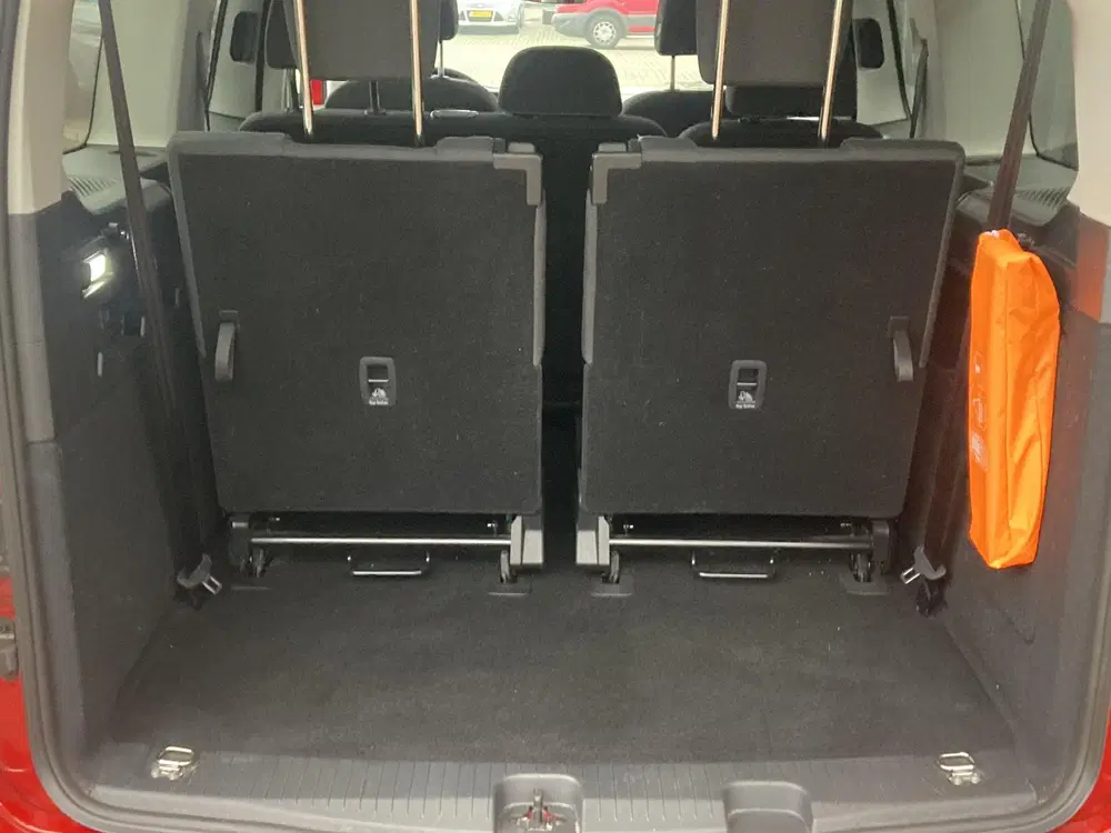 Ford Tourneo Connect Grand 7-persoons 1.5 Ecoboost 115 uit 2023, foto 7