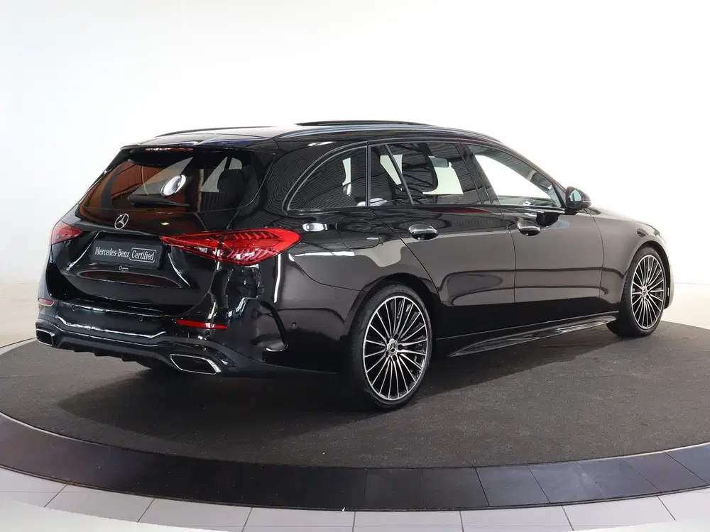 Mercedes-Benz C-Klasse 180 Star Edition AMG Line uit 2025, foto 2