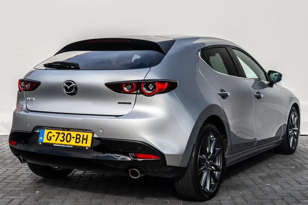 Mazda 3 2.0 123 PK e-SkyActiv-G M Hybrid 122 Luxur uit 2019, foto 6