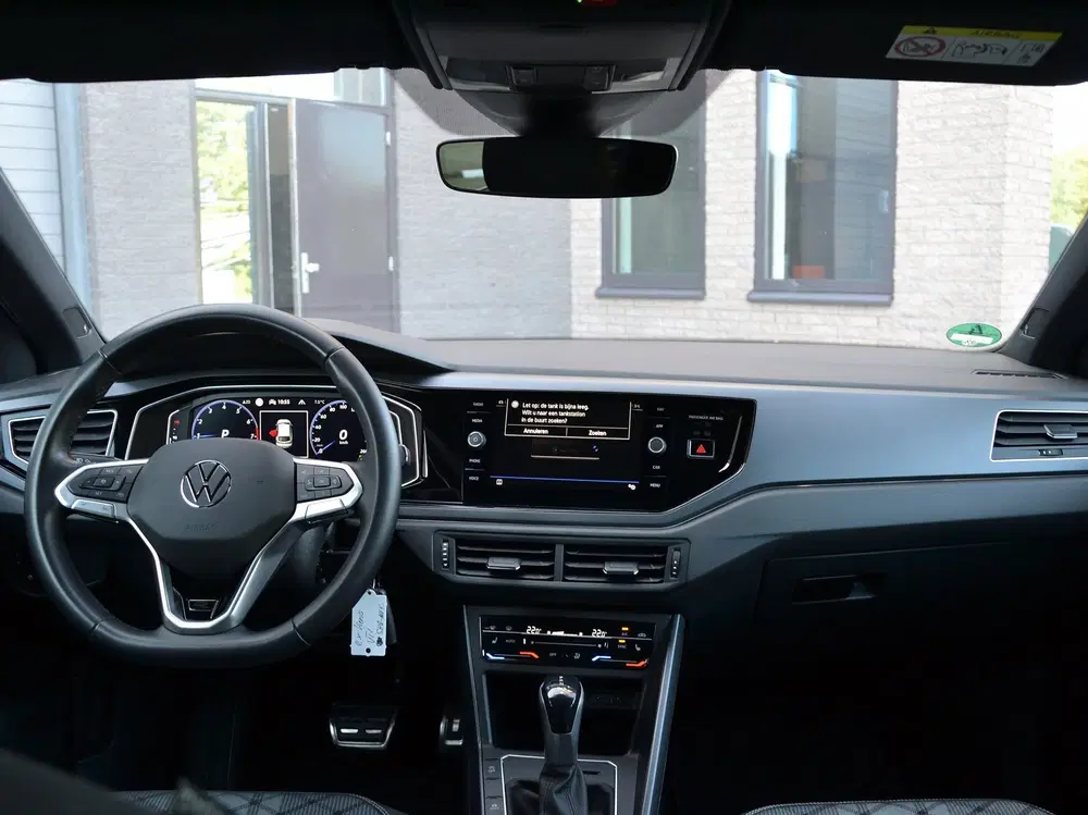 Volkswagen Taigo 1.0 TSI R-Line Automaat uit 2022, foto 9