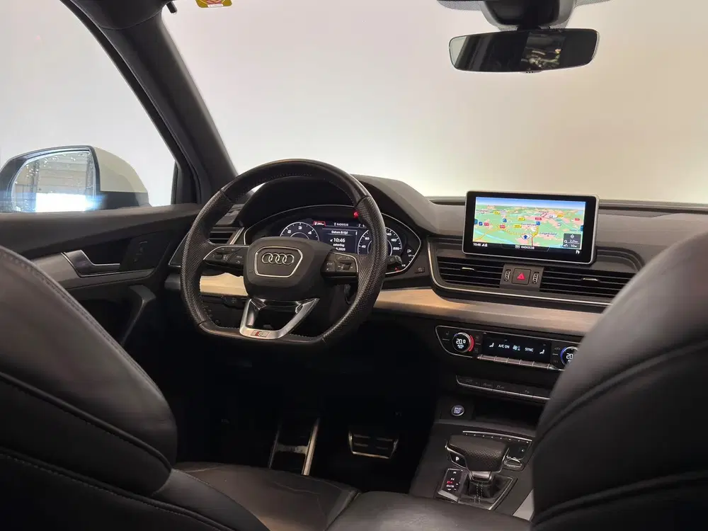 Audi Q5 3.0 TDI Quattro Sport S Line Black Edition uit 2019, foto 10