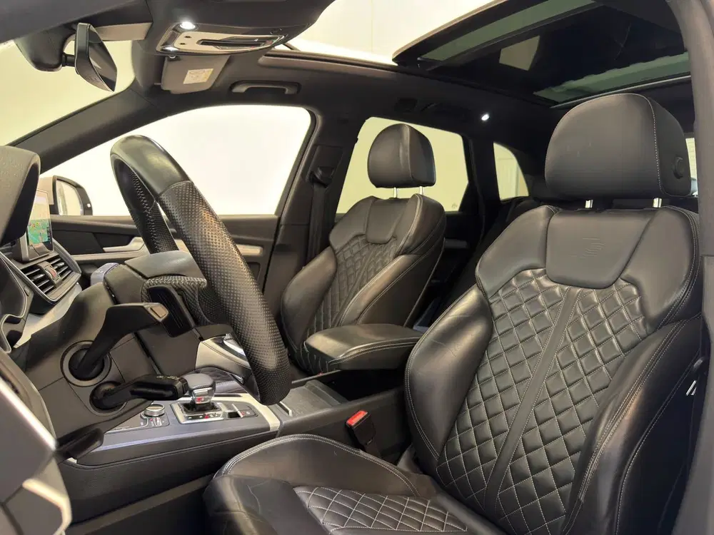 Audi Q5 3.0 TDI Quattro Sport S Line Black Edition uit 2019, foto 7