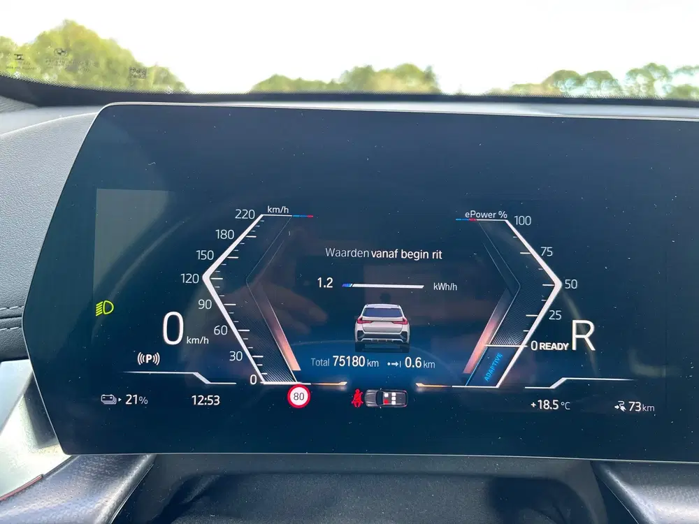 BMW iX1 XDrive30 M Sport uit 2023, foto 2
