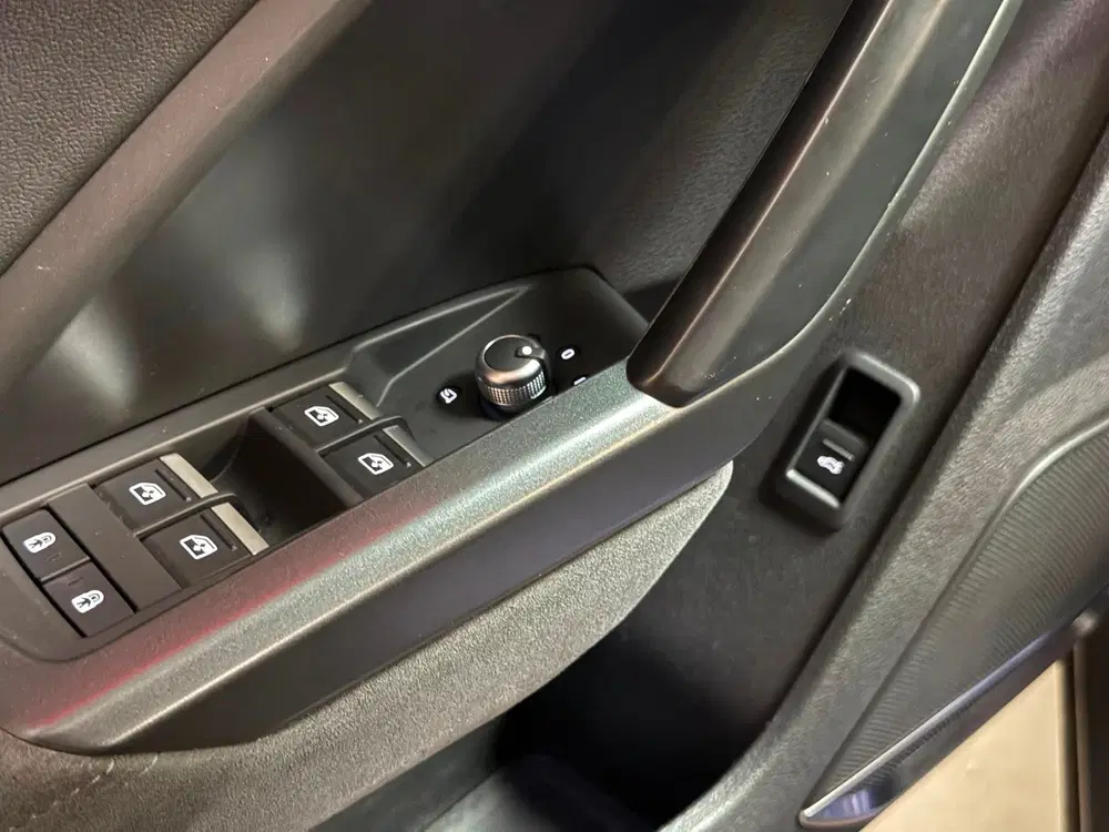Audi RS Q3 TFSI RSQ3 uit 2021, foto 15