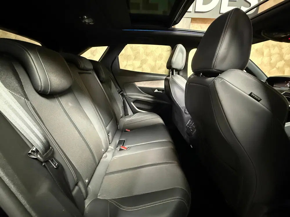 Peugeot 3008 1.2 PureTech GT Pack uit 2022, foto 12