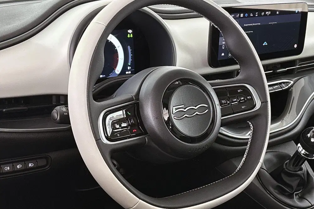 Fiat 500 1.0 Hybrid La Prima Panoramadak Stoelverwa uit 2026, foto 12