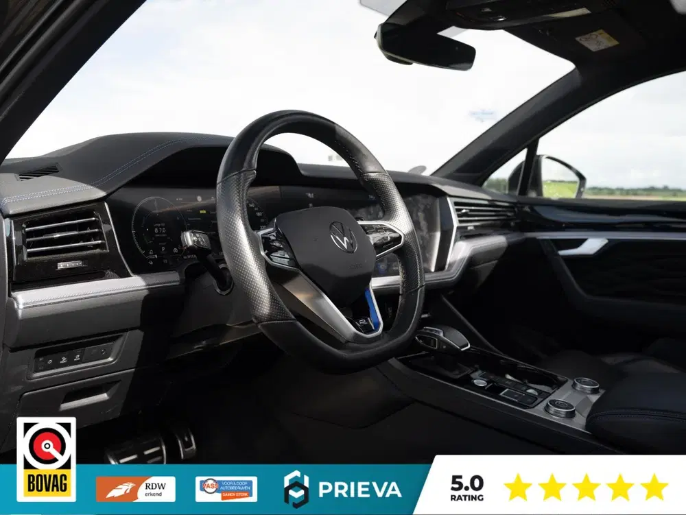 Volkswagen Touareg 3.0 V6 eHybrid R Pano Kleppen 463PK uit 2023, foto 15