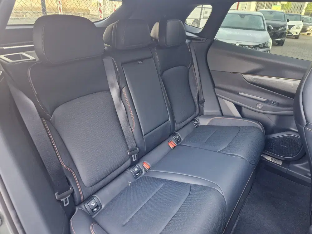 Lynk & Co 08 1.5 More uit 2026, foto 14