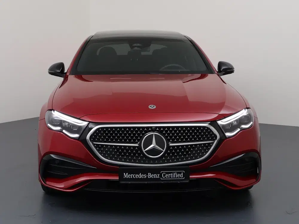 Mercedes-Benz E-Klasse 300 e Sport Edition uit 2025, foto 3