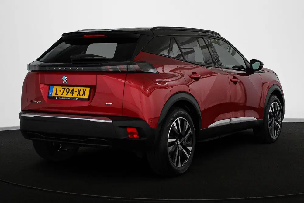Peugeot 2008 EV GT Pack 50 kWh Stoelverwarming Keyless uit 2021, foto 3