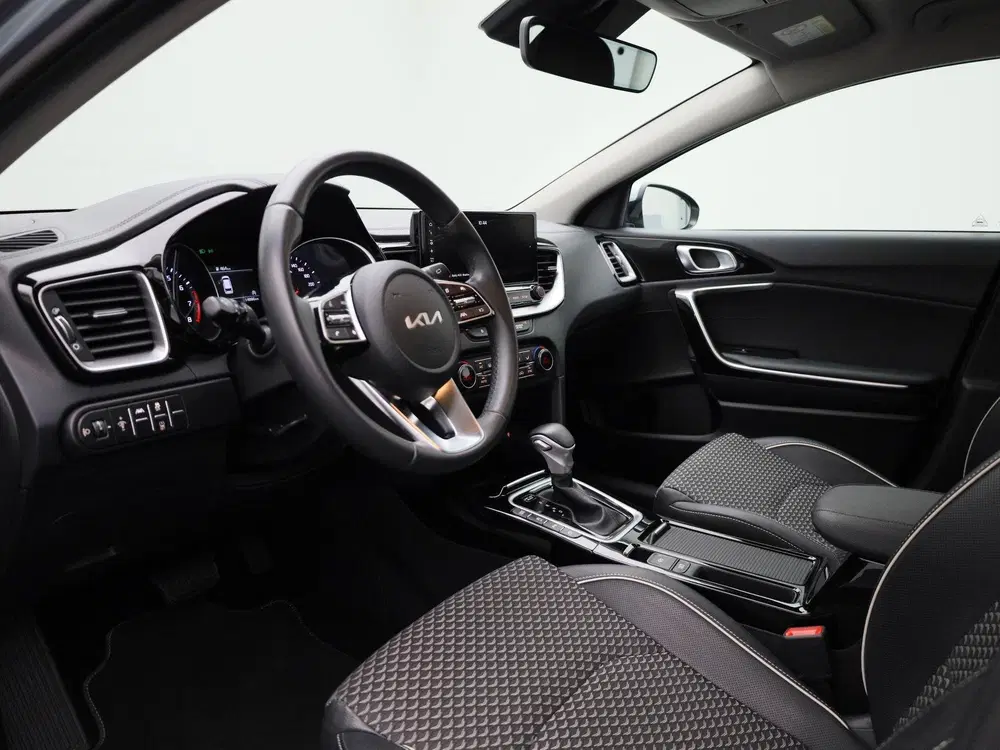 Kia Ceed Pulse 1.0 T-GDi 120 MHEV DCT ISG uit 2024, foto 5