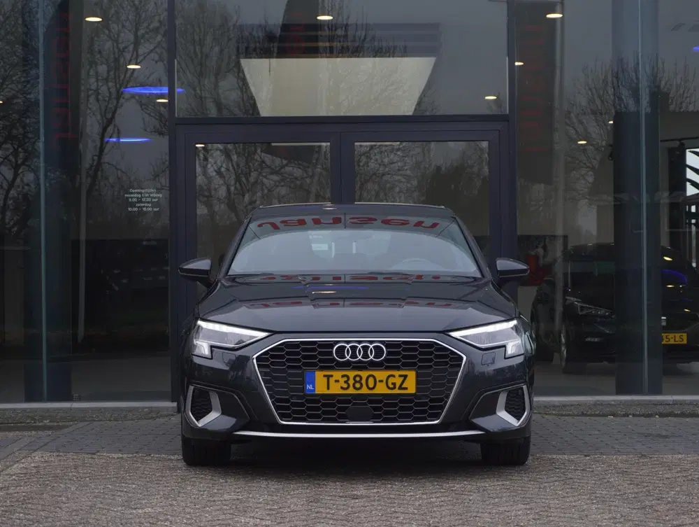 Audi A3 30 TFSI Advanced edition uit 2023, foto 3