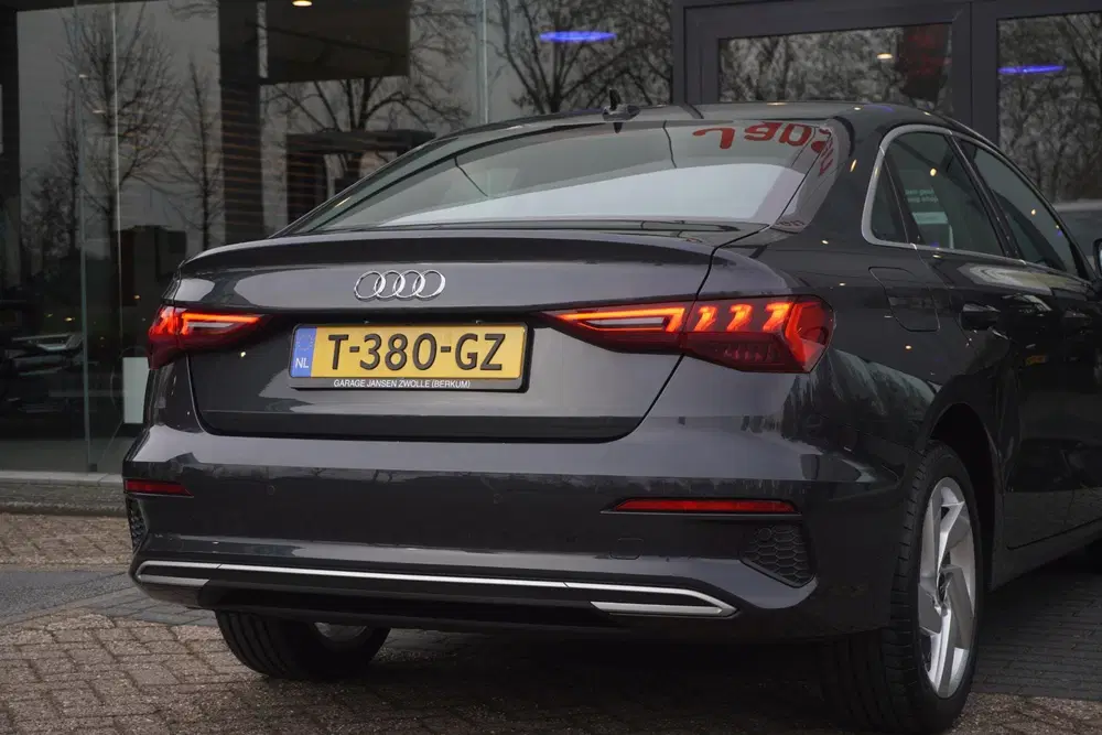 Audi A3 30 TFSI Advanced edition uit 2023, foto 6