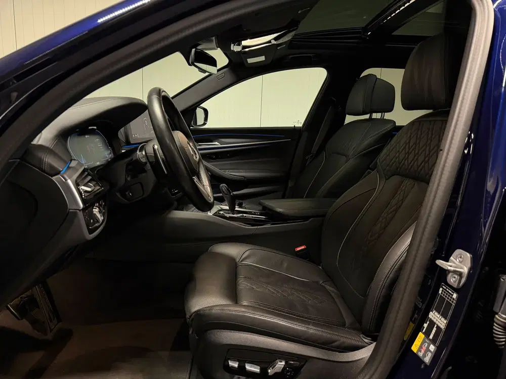 BMW 5-serie 530e xDrive M Sport Pro Pano HUD Massage uit 2023, foto 10