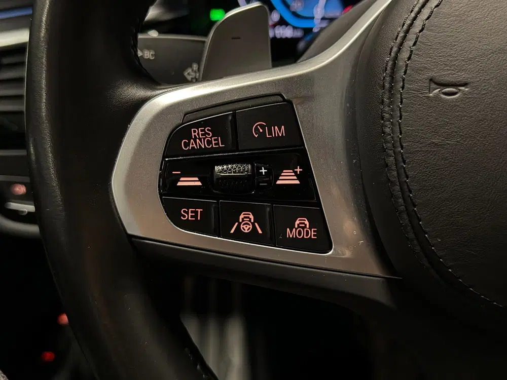 BMW 5-serie 530e xDrive M Sport Pro Pano HUD Massage uit 2023, foto 14