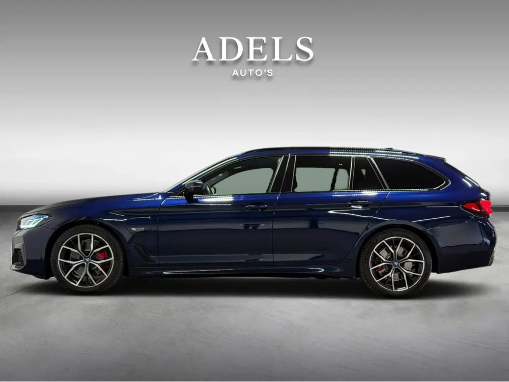 BMW 5-serie 530e xDrive M Sport Pro Pano HUD Massage uit 2023, foto 4