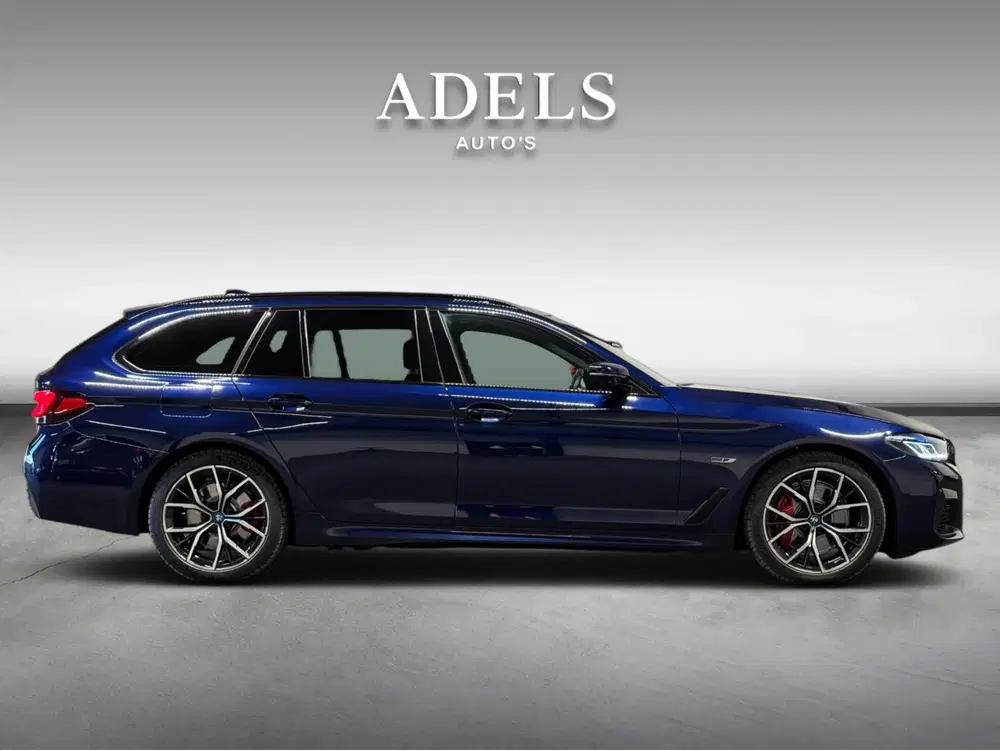 BMW 5-serie 530e xDrive M Sport Pro Pano HUD Massage uit 2023, foto 5