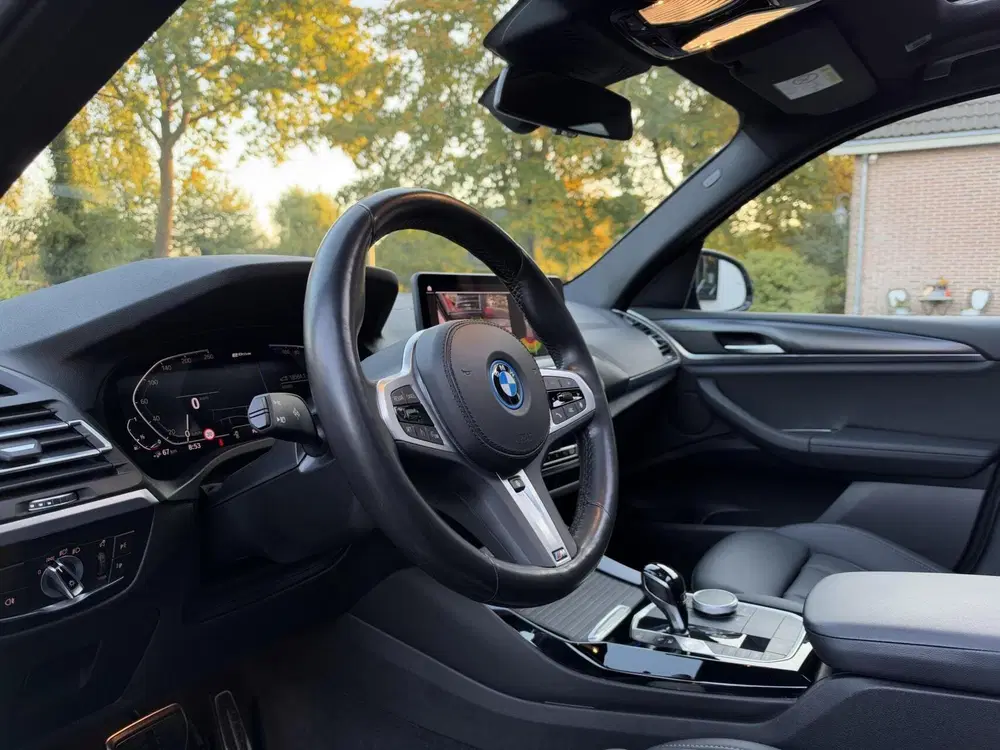 BMW X3 xDrive30e M Sport Memory Laser Trekhaak 20 uit 2022, foto 14