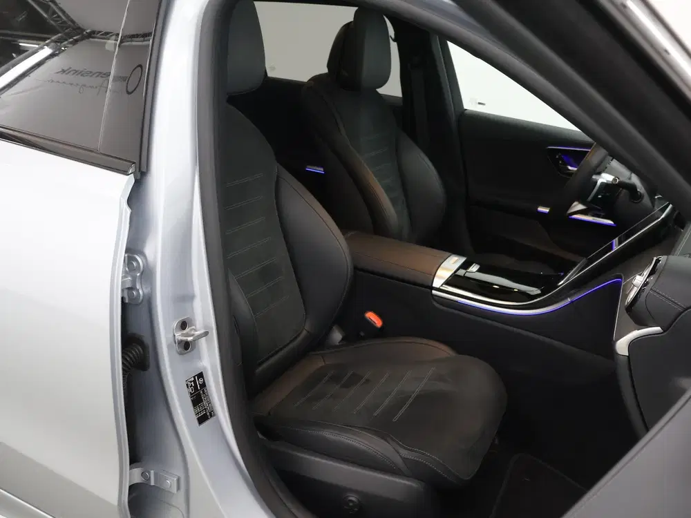 Mercedes-Benz C-Klasse 180 Business Solution AMG uit 2025, foto 10