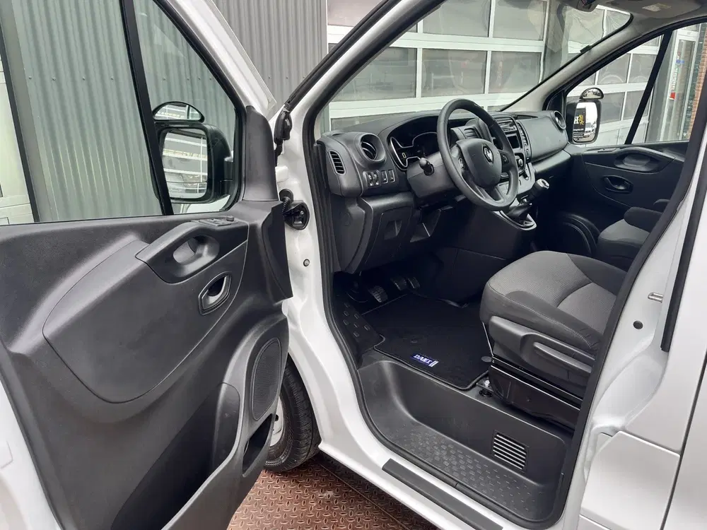 Renault Trafic 2.0 dCi L1H1 120pk Serviceauto Kastinricht uit 2021, foto 6