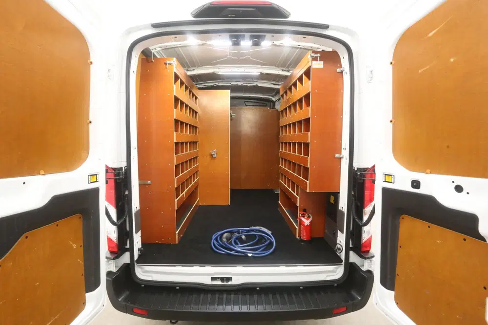 Ford Transit L2H2 68 kWh 184PK uit 2023, foto 3
